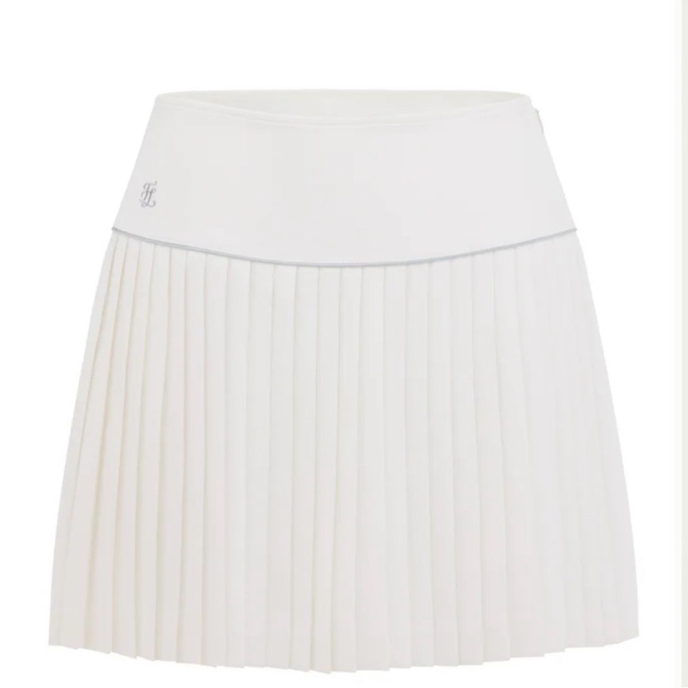 Fair Liar Size‎ Medium White w Navy Signature Flare Pleated Skort Golf Preppy